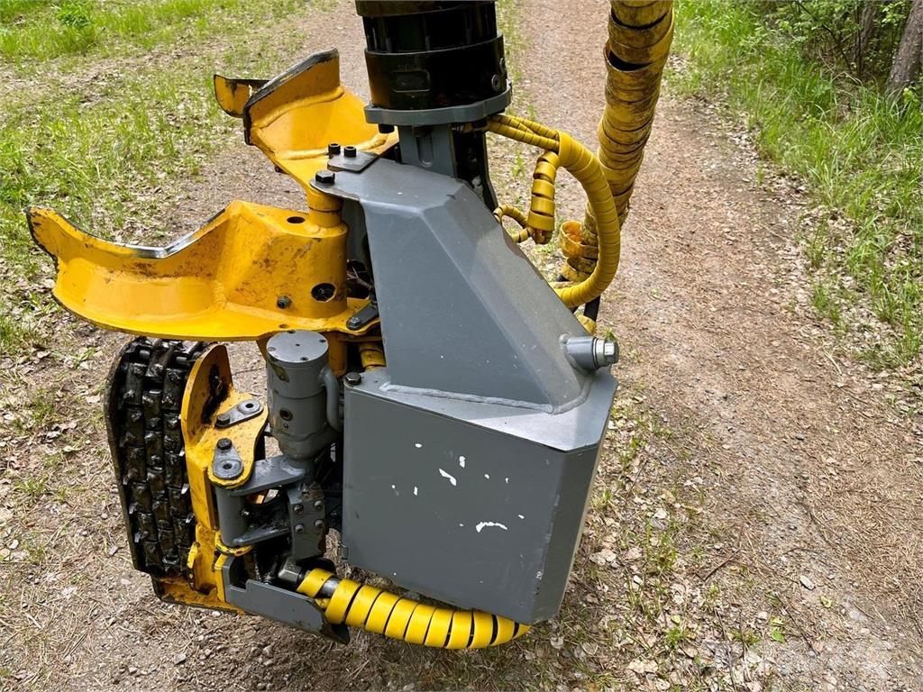 Valtra X120 Harvesteri 拖拉机/农用车