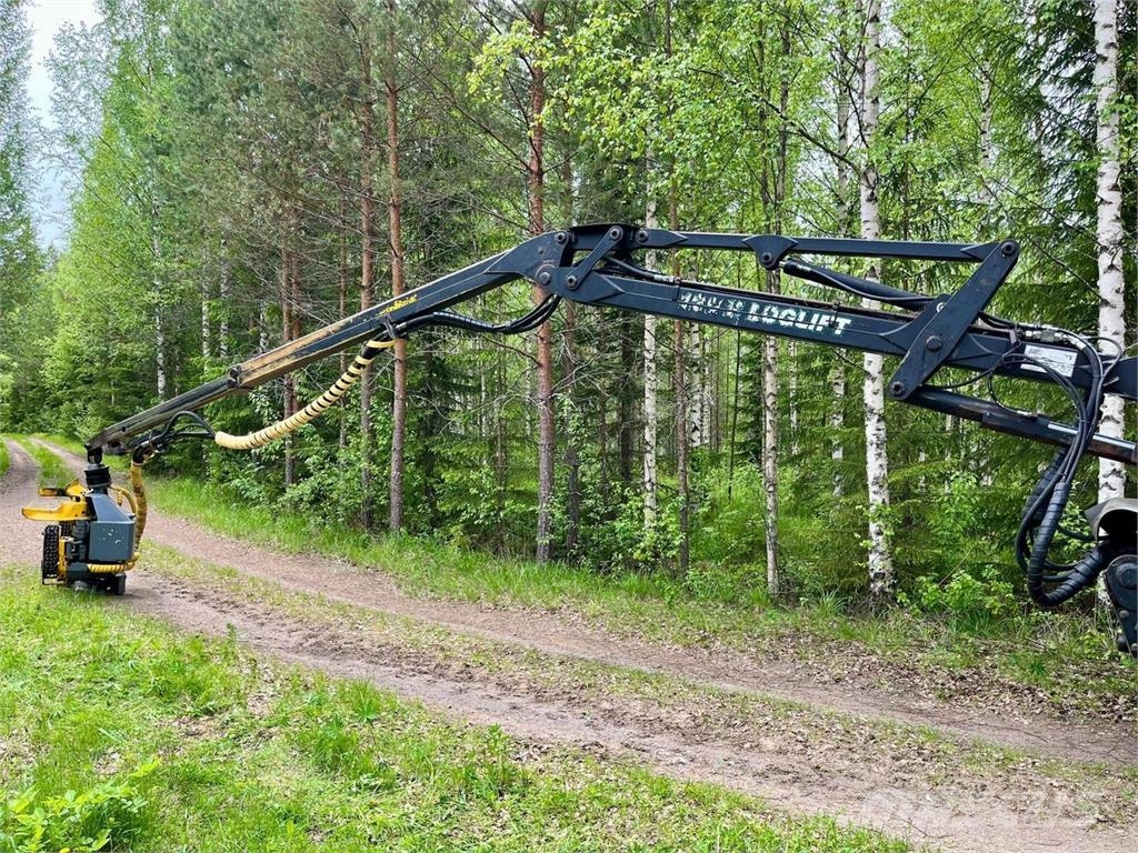 Valtra X120 Harvesteri 拖拉机/农用车