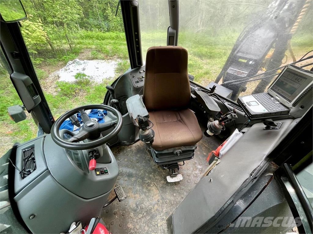 Valtra X120 Harvesteri 拖拉机/农用车
