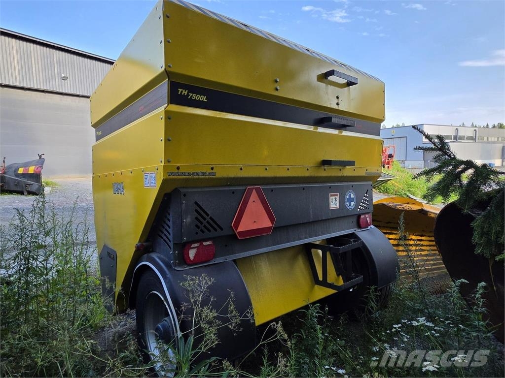Vama TH7500L Hiekoitusvaunu Esparcidoras de arena y sal