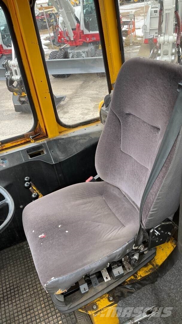 Volvo 4400 轮式装载机
