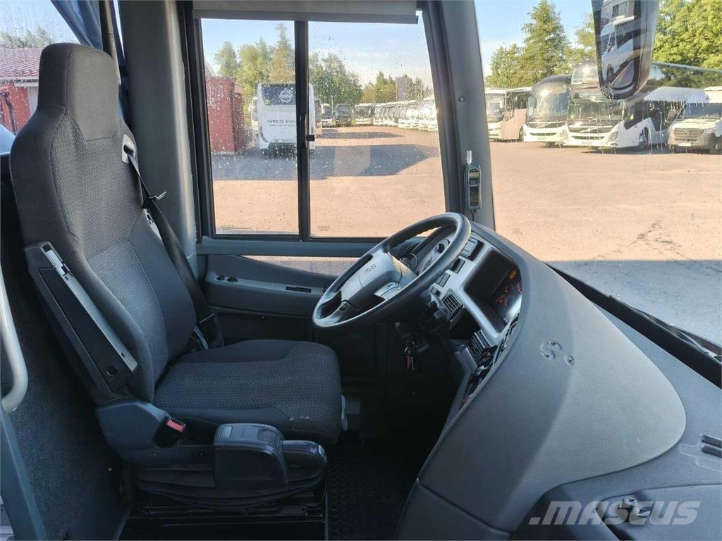 Volvo 9700S B11R Turistbussar