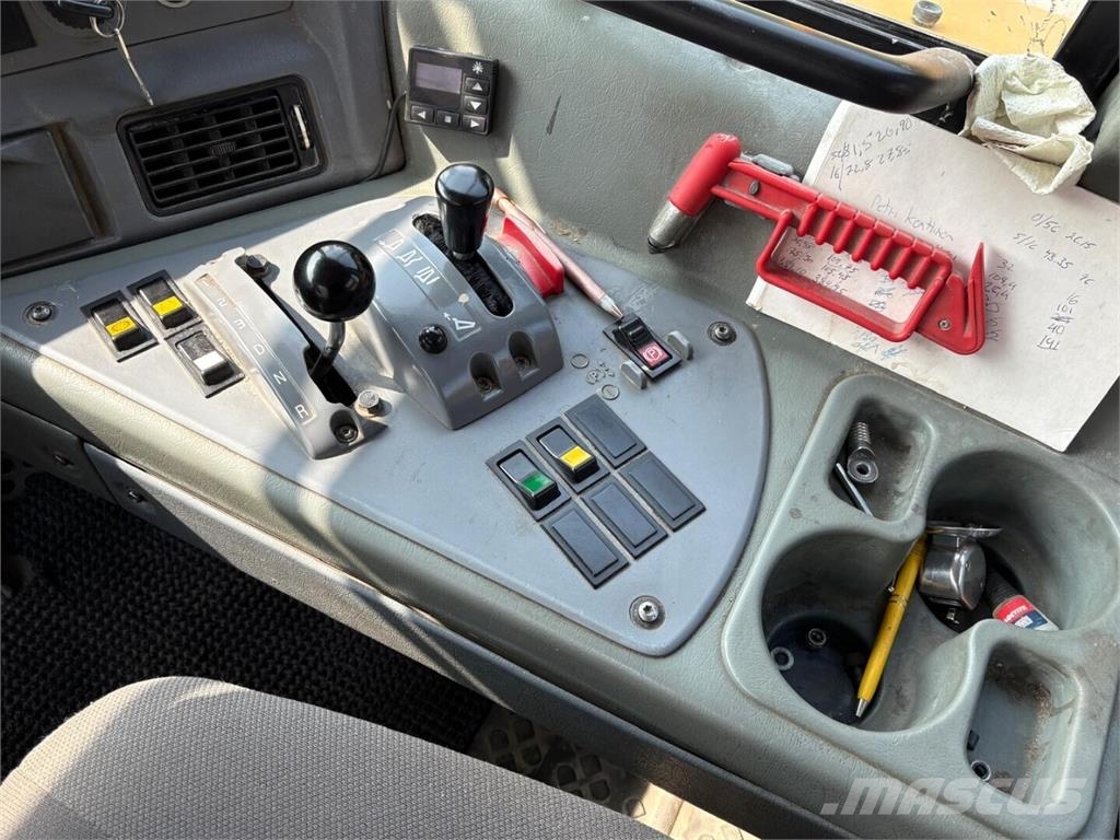 Volvo A 30 D ساحبات مفصلية