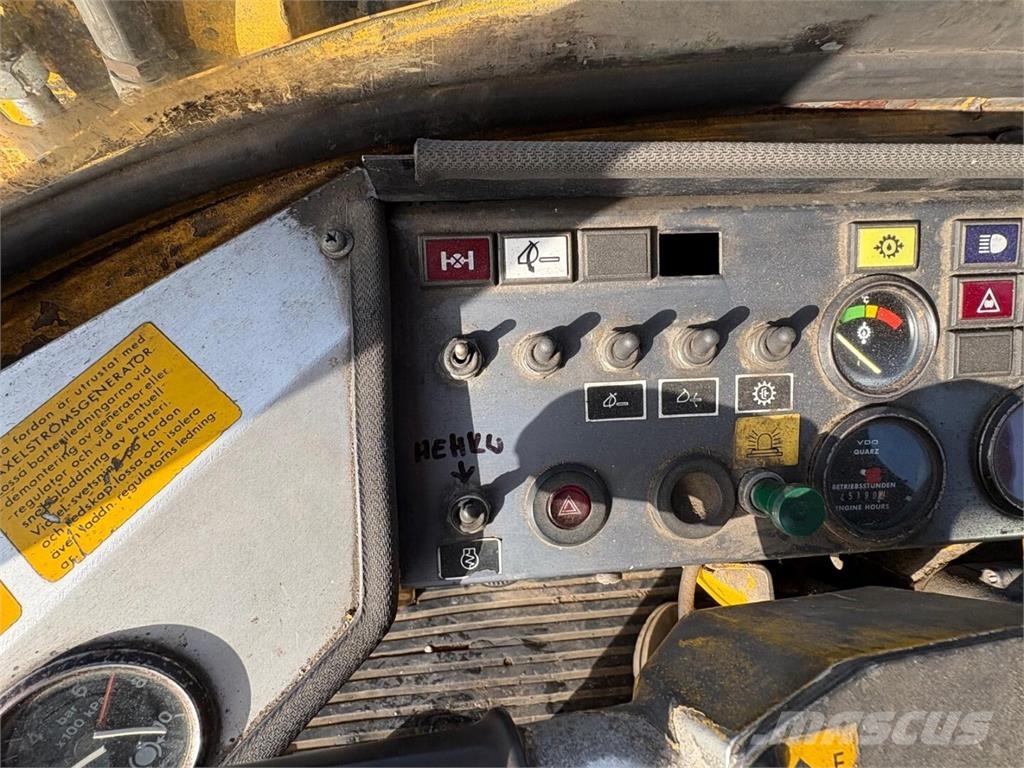 Volvo BM 4400 Pás carregadoras de rodas