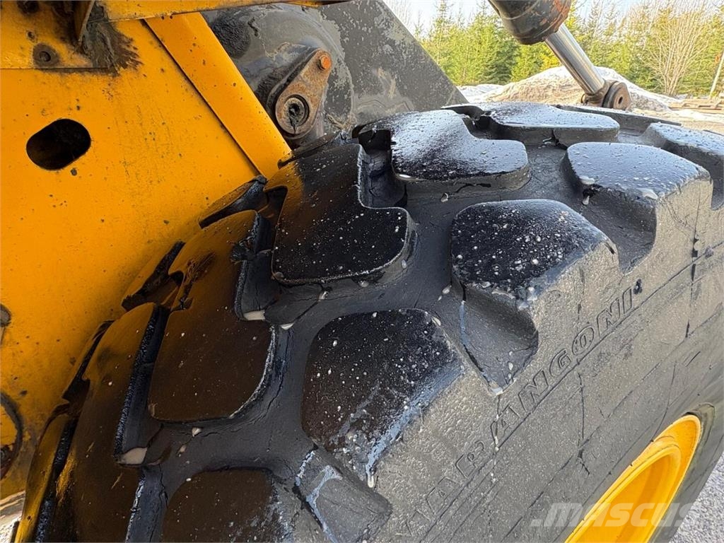 Volvo BM 4400 Pás carregadoras de rodas