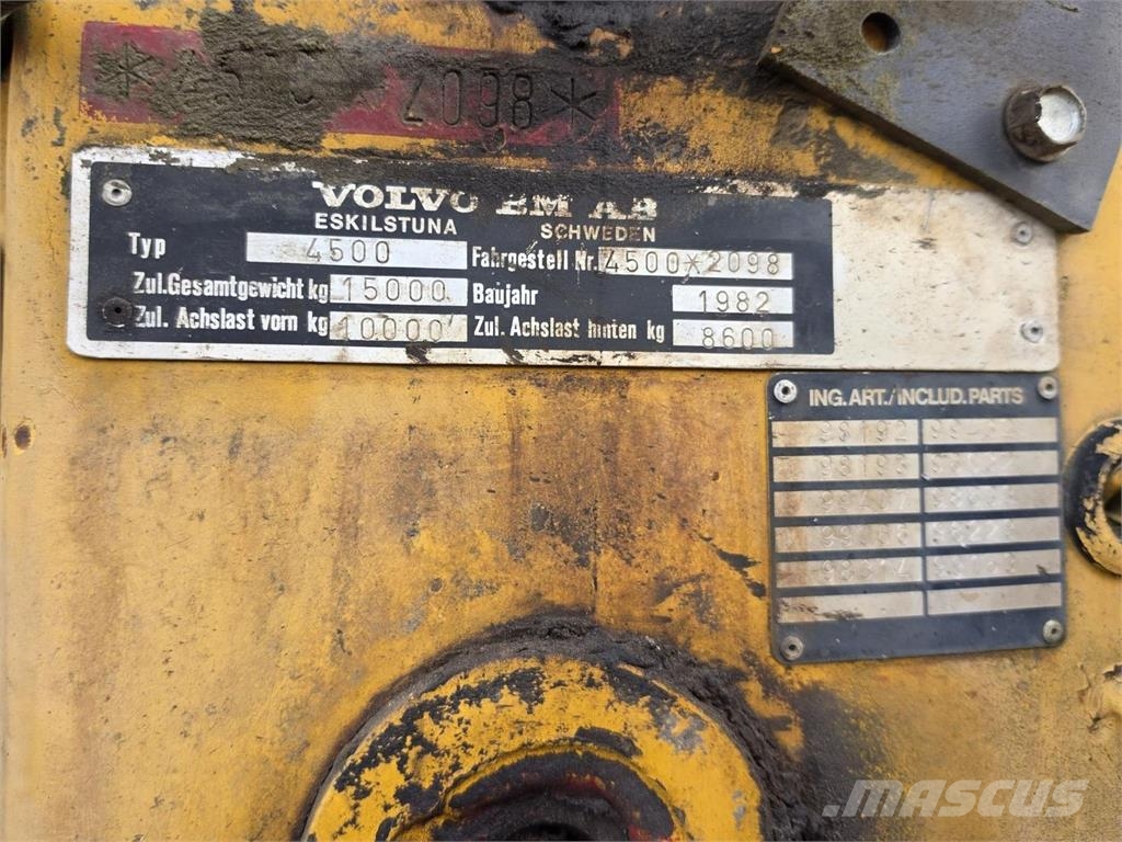 Volvo BM 4500, Vaaka لوادر بعجل