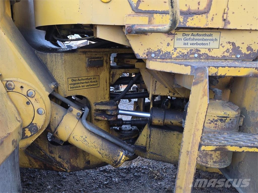 Volvo BM 4500, Vaaka لوادر بعجل