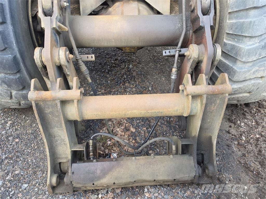 Volvo BM 4500, Vaaka لوادر بعجل
