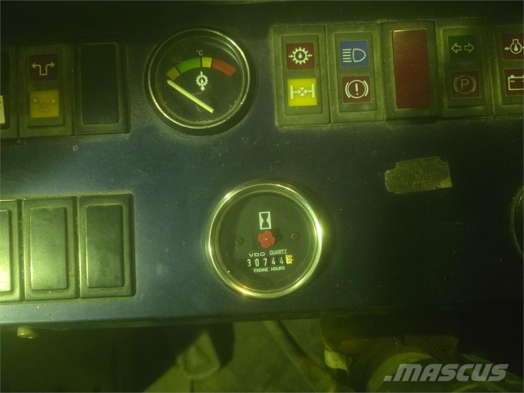 Volvo BM 5.5 4400 Læssemaskiner på hjul