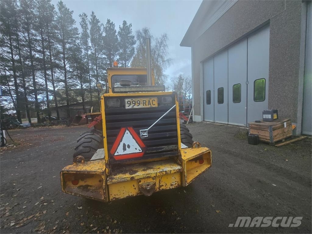 Volvo BM 5.5 4400 Læssemaskiner på hjul