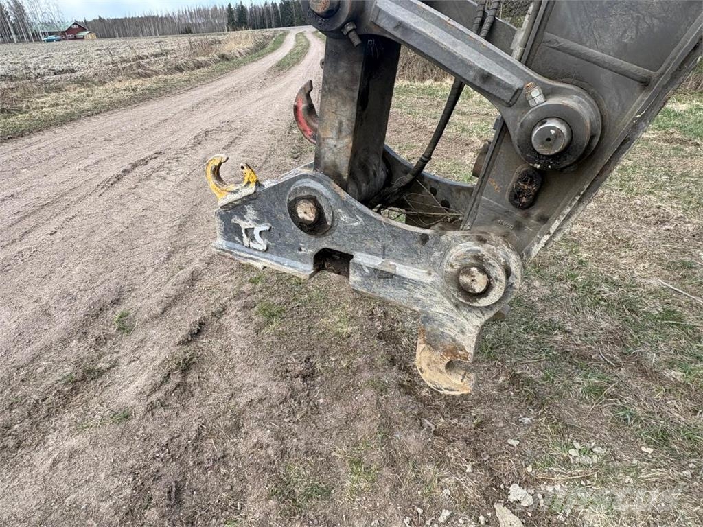 Volvo EC 140 DLM Paletli ekskavatörler