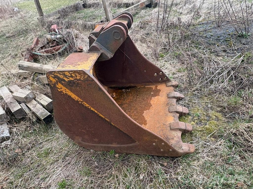 Volvo EC 140 DLM Paletli ekskavatörler