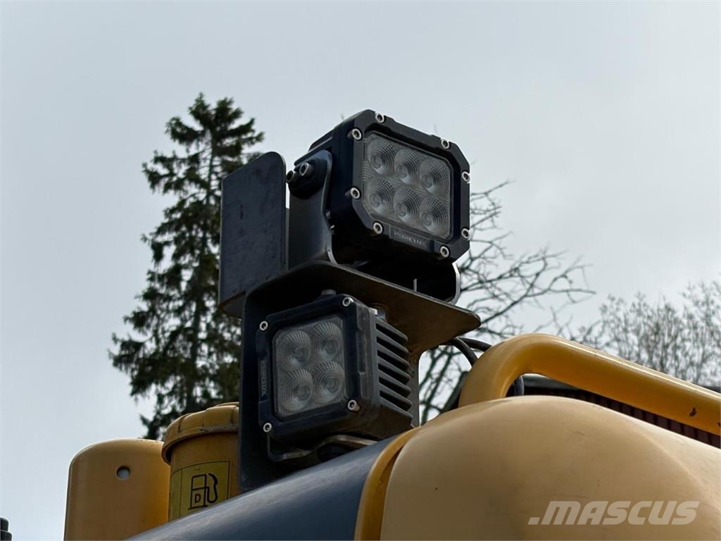 Volvo EC 140 DLM Paletli ekskavatörler