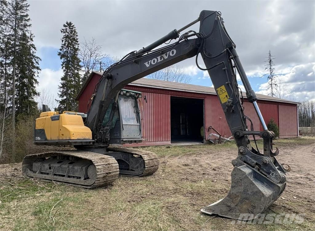 Volvo EC 140 DLM Paletli ekskavatörler