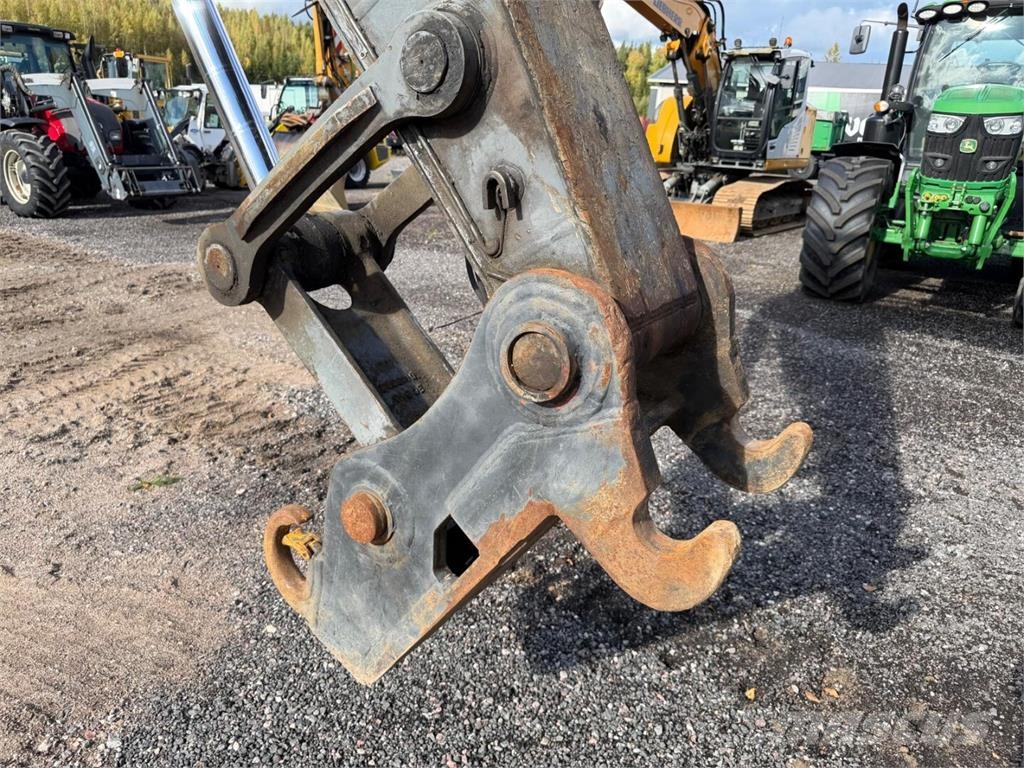 Volvo EC 240 BLC Telakaivukoneet