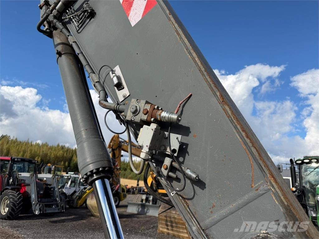 Volvo EC 240 BLC Telakaivukoneet