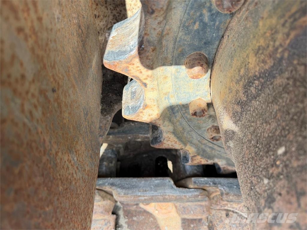 Volvo EC 240 BLC Telakaivukoneet