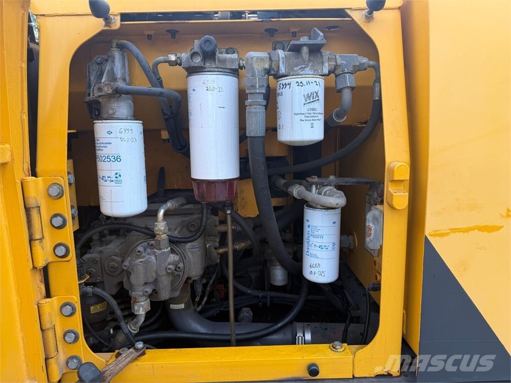 Volvo EC140 DL 대형 굴삭기 29톤 이상