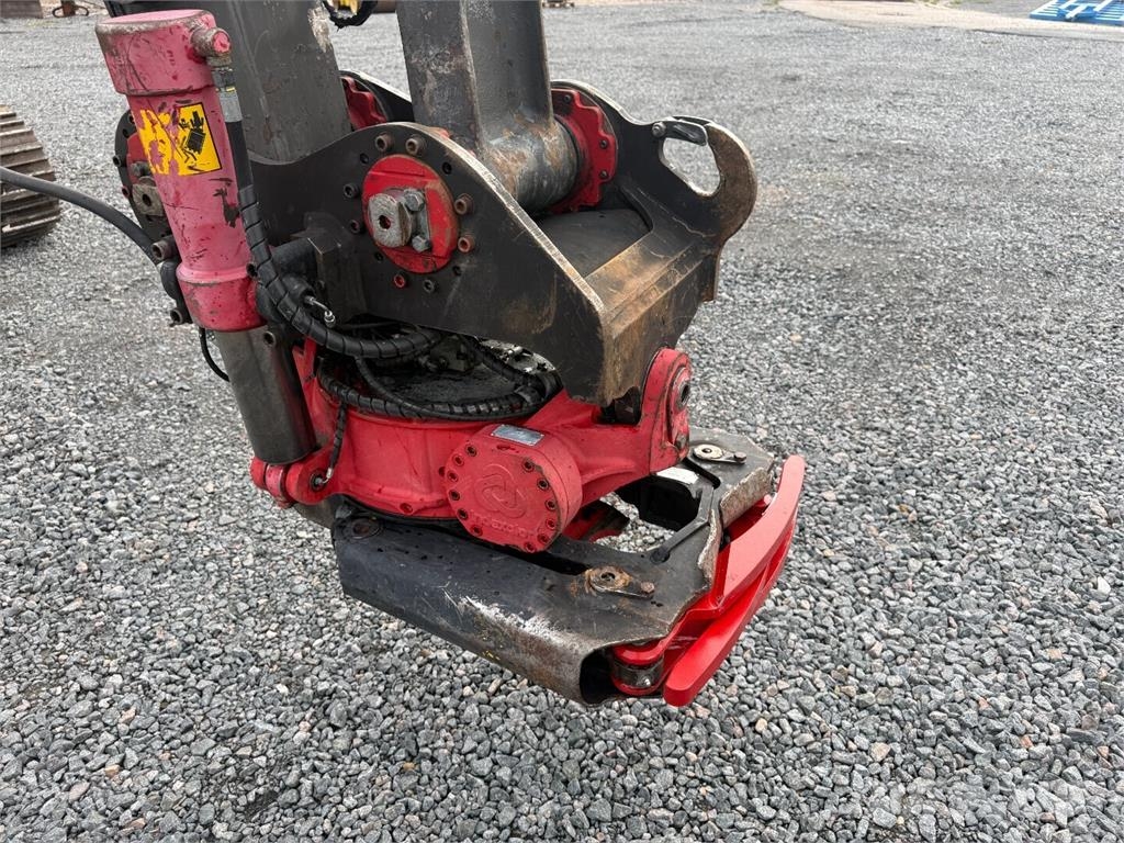 Volvo EC140 DL 대형 굴삭기 29톤 이상
