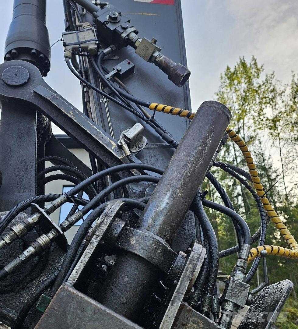Volvo EC210BLC, Engcon, kauha, Eberspächer 履带挖掘机