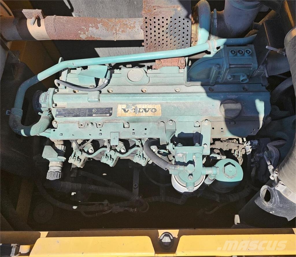 Volvo EC210BLC, Marttiini, Kauha, Rasvari 履带挖掘机
