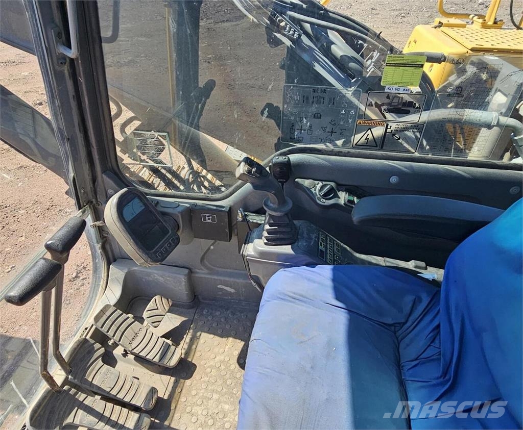 Volvo EC210BLC, Marttiini, Kauha, Rasvari 履带挖掘机