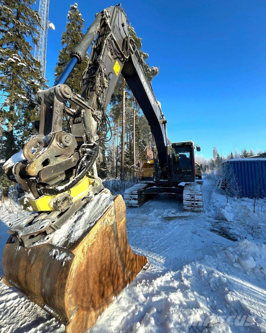 Volvo EC250EL, Novatron 3D, Engcon, Eberspächer Paletli ekskavatörler
