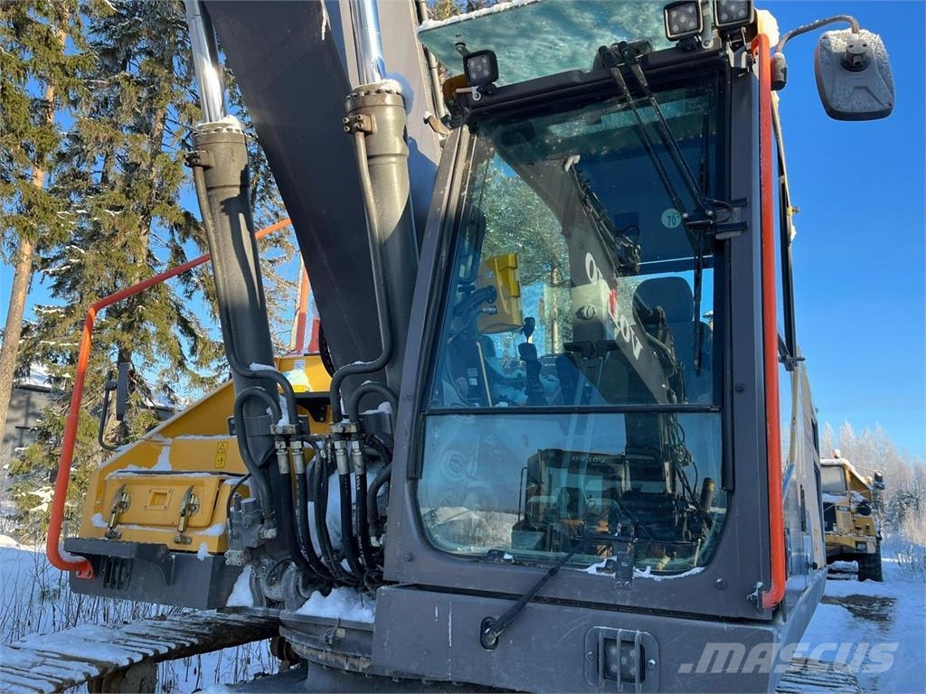 Volvo EC250EL, Novatron 3D, Engcon, Eberspächer Paletli ekskavatörler