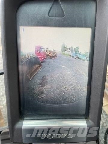 Volvo EC300DL حفارات زحافة