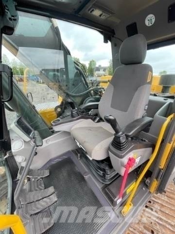 Volvo EC300DL حفارات زحافة
