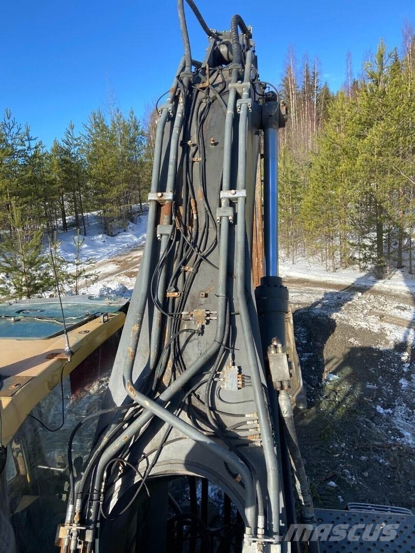Volvo EC460C 履带挖掘机