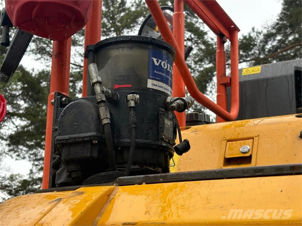 Volvo ECR 235 EL Rupsgraafmachines