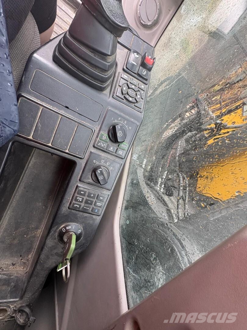 Volvo ECR 235 EL Rupsgraafmachines