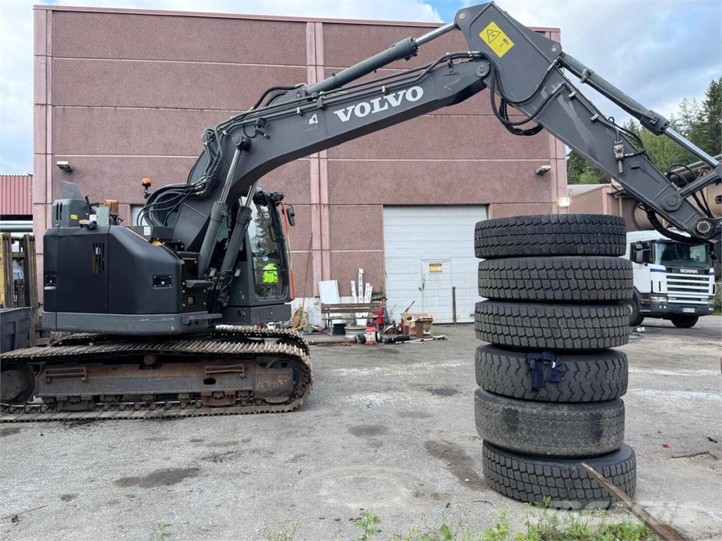 Volvo ECR145EL, Engcon, kauha, Rasvari, Eberspächer حفارات زحافة