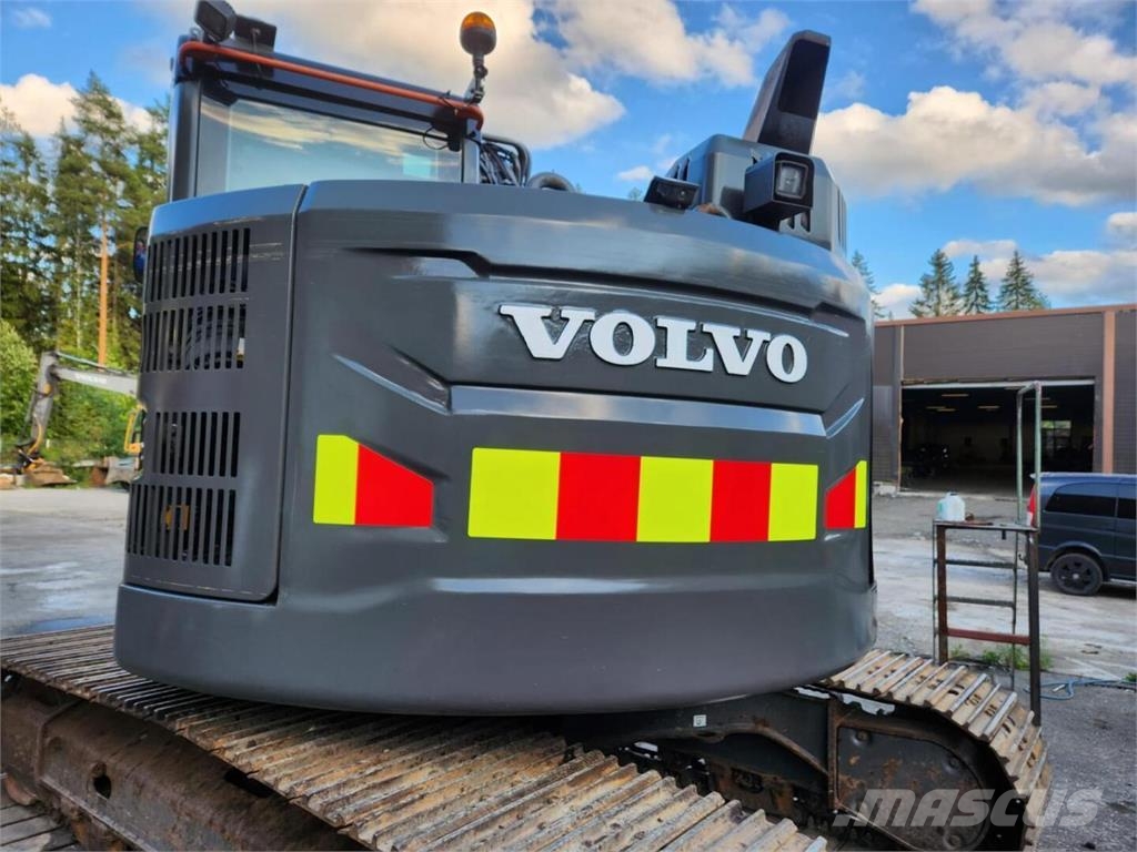 Volvo ECR145EL, Engcon, kauha, Rasvari, Eberspächer حفارات زحافة