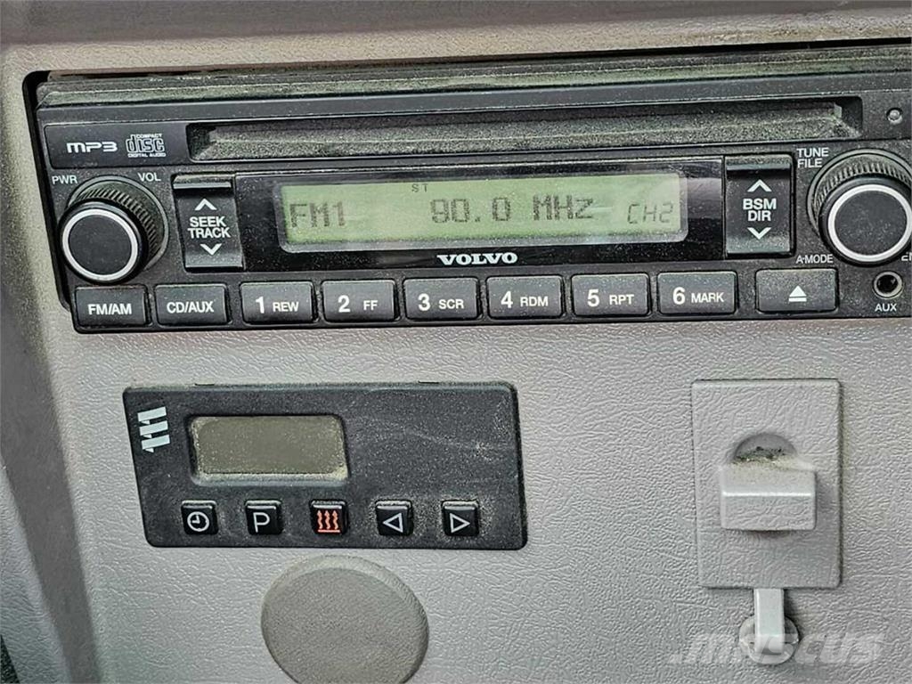 Volvo EW 180 C, Engcon, Eberspächer, rasvari Εκσκαφείς με τροχούς - λάστιχα