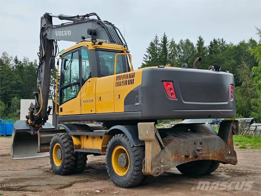 Volvo EW 180 C, Engcon, Eberspächer, rasvari Εκσκαφείς με τροχούς - λάστιχα