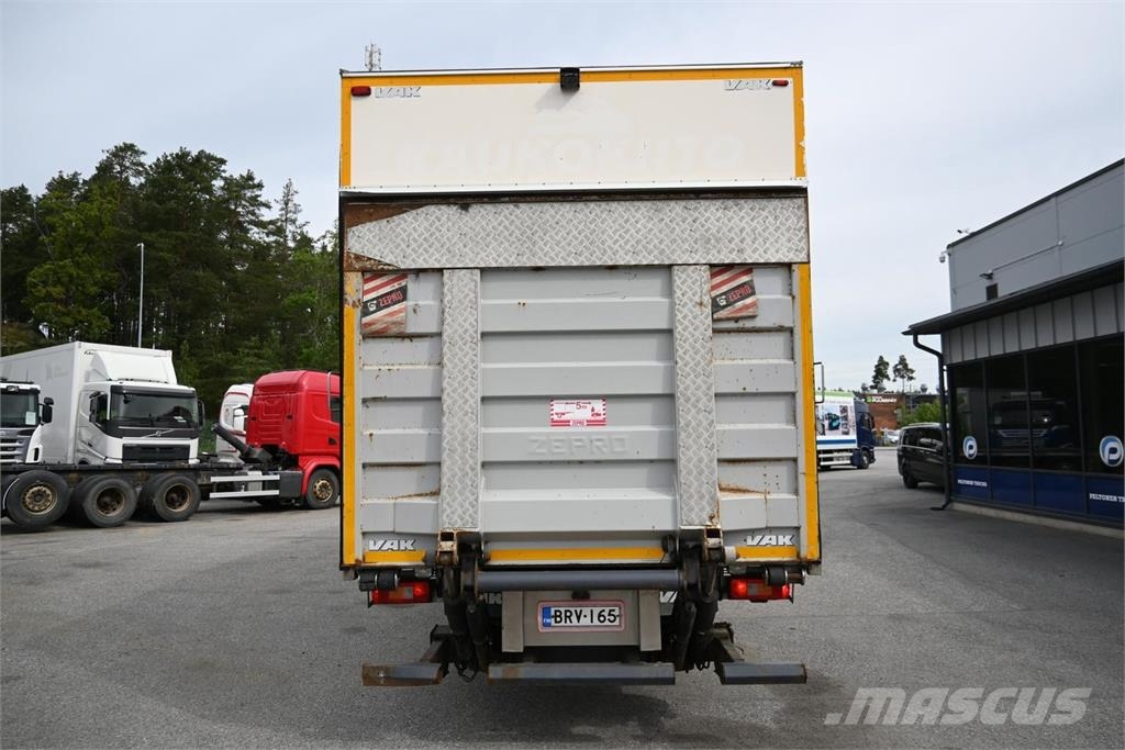 Volvo FE280 4x2 Camiones con caja de remolque