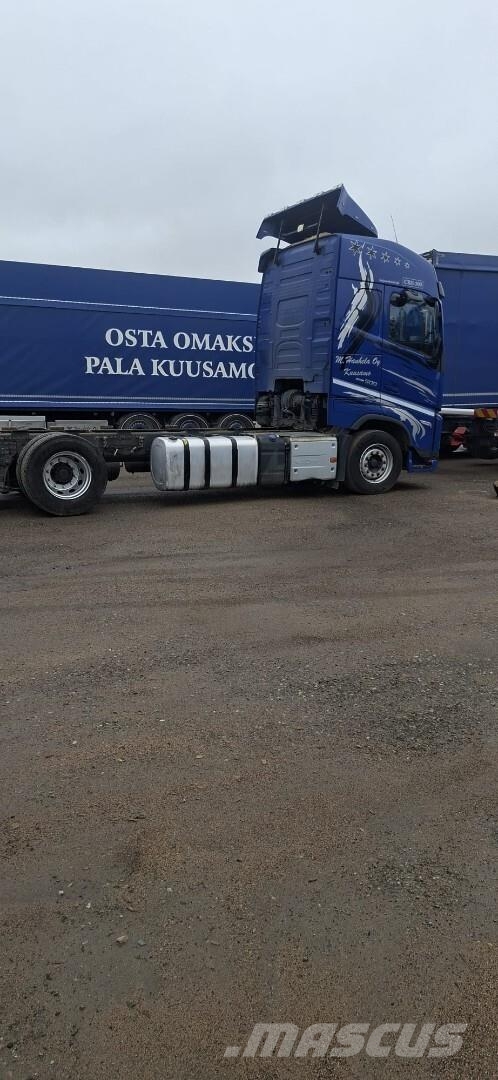 Volvo FH 500 8x4 Tridem Çekiciler