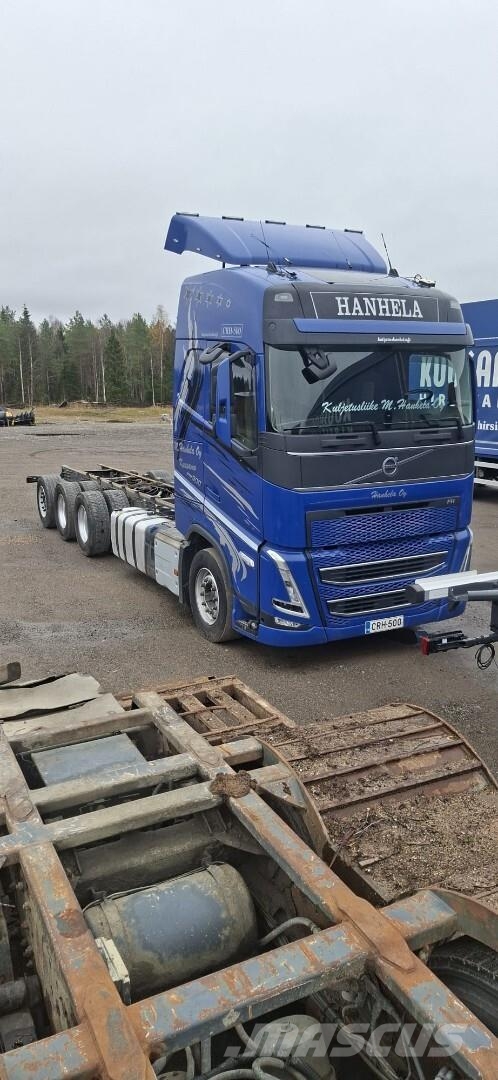 Volvo FH 500 8x4 Tridem Çekiciler