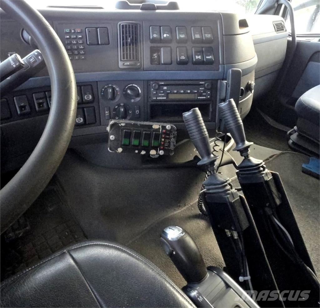 Volvo FH 520 8x4, Jyki TPV شاحنات قلابة