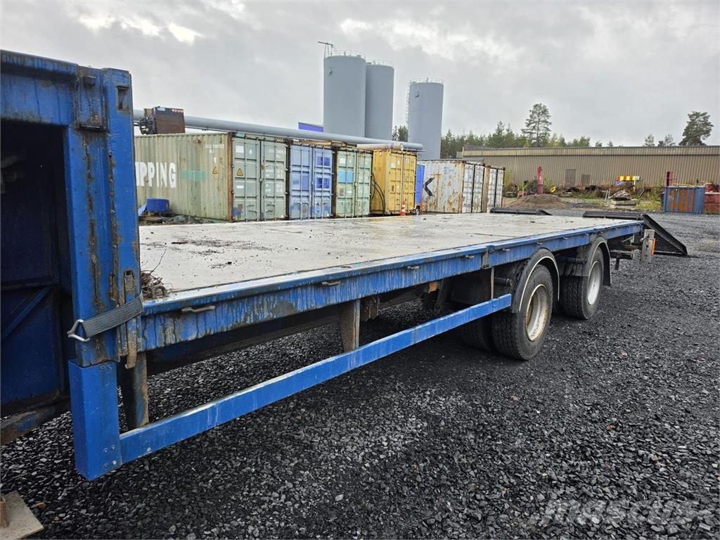 Volvo FH12, PM Group Nosturi, PPV-Lavetti Vlakke laadvloer met kraan