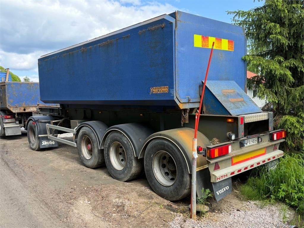 Volvo FH13 Tipper trucks