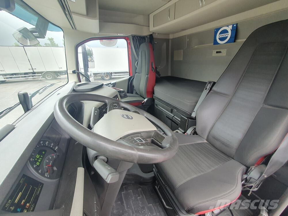 Volvo FH13 6x2 -18 Camiones portacontenedores