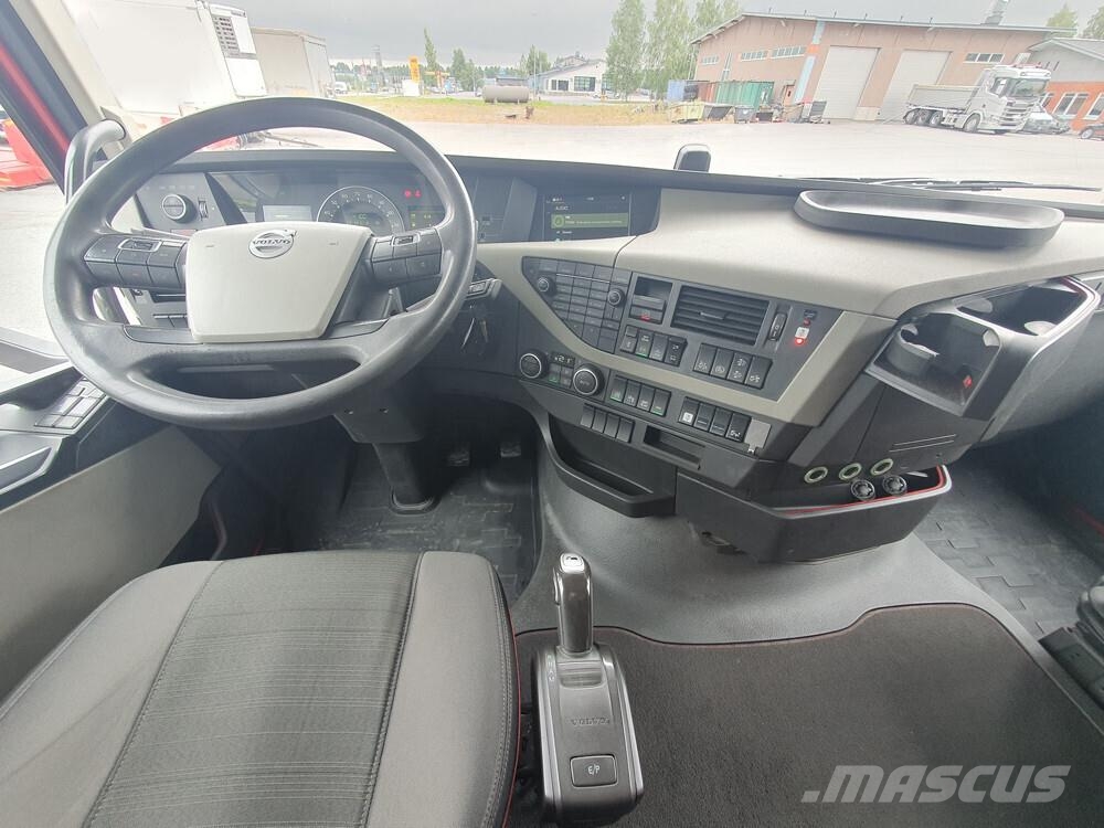 Volvo FH13 6x2 -18 Camiones portacontenedores