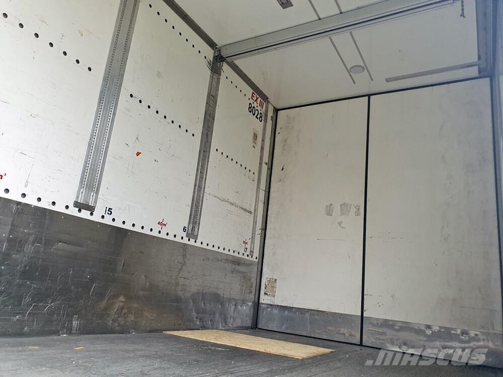 Volvo FH13 6x2 -18 Camiones portacontenedores