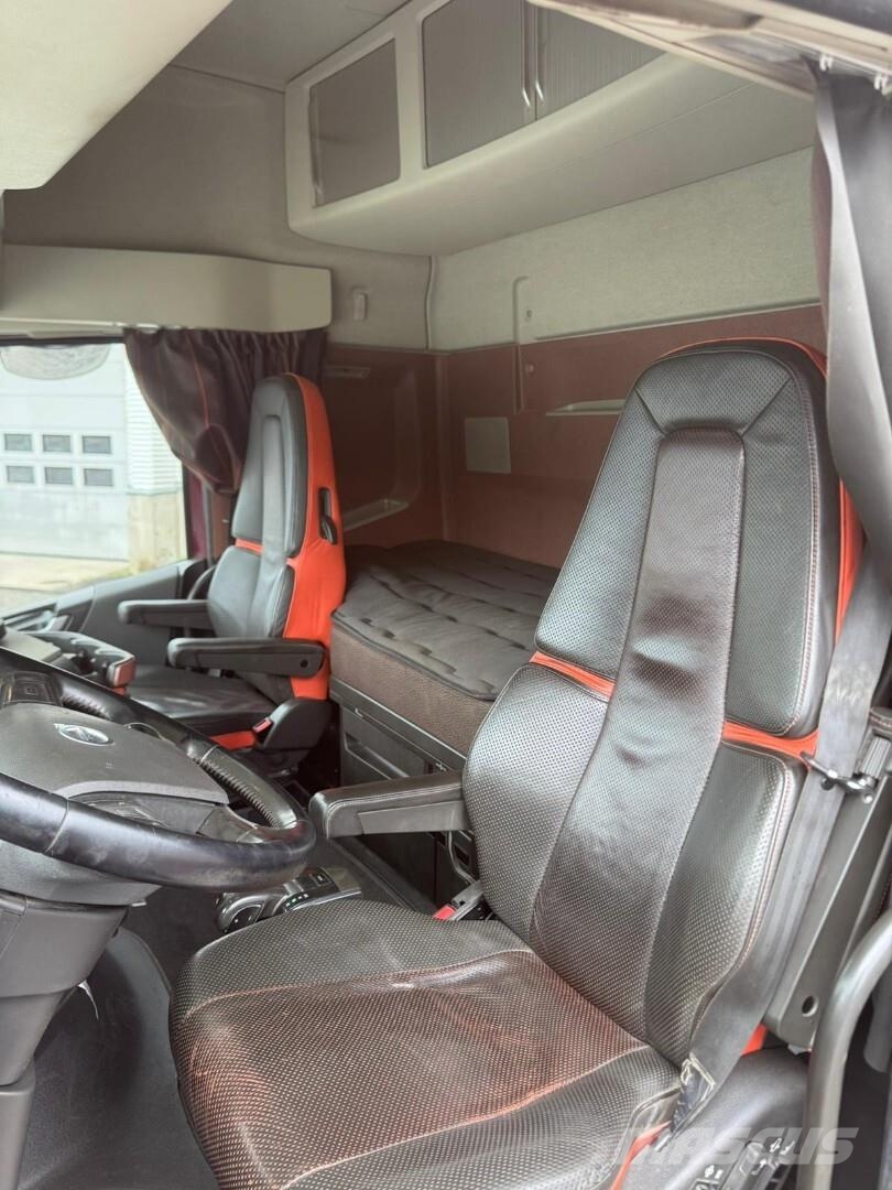 Volvo FH16 750 KATSASTETTU JUURI! Transportes de madera