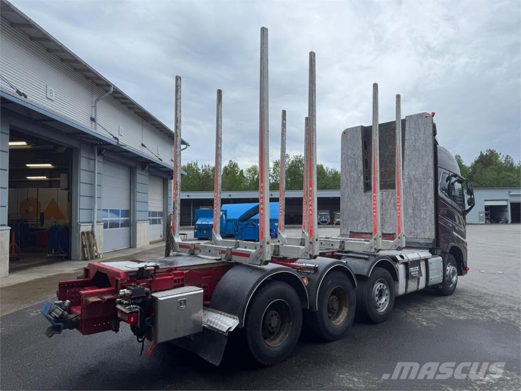 Volvo FH16 750 KATSASTETTU JUURI! Transportes de madera