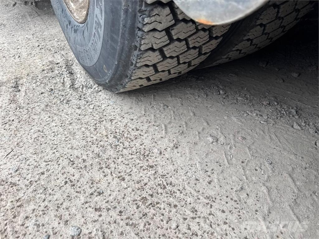 Volvo FH16 750 + SIIMET T612-7 Vilcēji