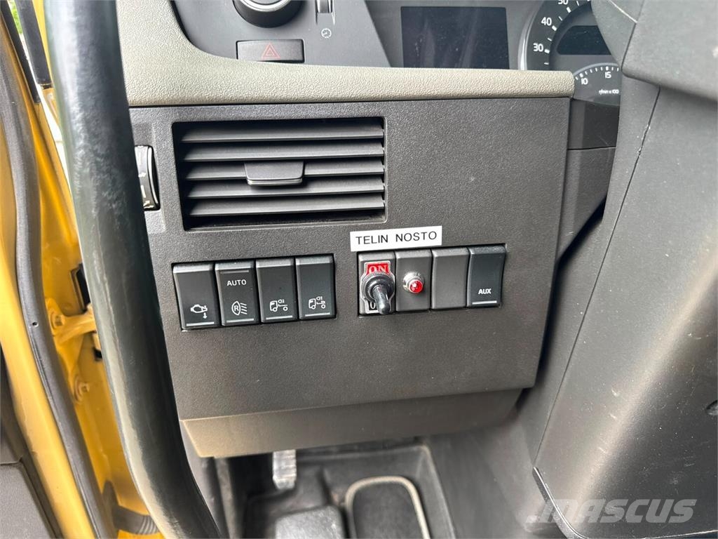 Volvo FH16 750 + SIIMET T612-7 Vilcēji